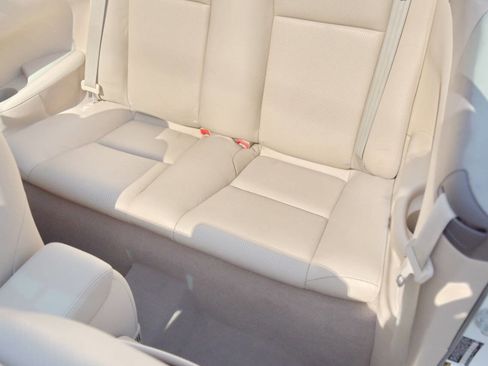 Used 2006 Toyota Solara SLE image 18