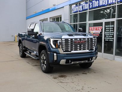 New 2025 GMC Sierra 2500 Denali w/ Denali Reserve Package
