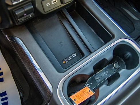 Used 2020 GMC Sierra 1500 Denali w/ Denali Ultimate Package image 38