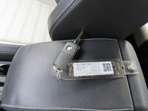 Used 2016 Volkswagen Jetta Sport w/ Lighting Package image 24