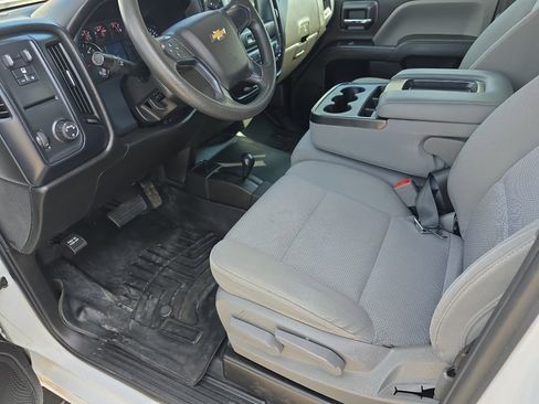 Used 2019 Chevrolet Silverado 2500 W/T w/ WT Convenience Package image 14