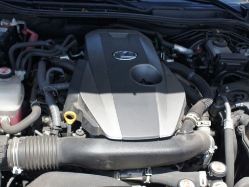 Used 2023 Lexus IS 300 w/ Comfort Package RWD image 27