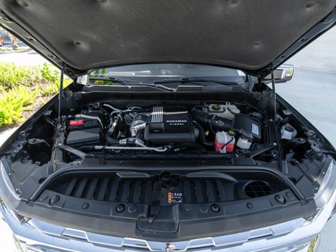 Used 2021 Chevrolet Silverado 1500 LTZ image 41