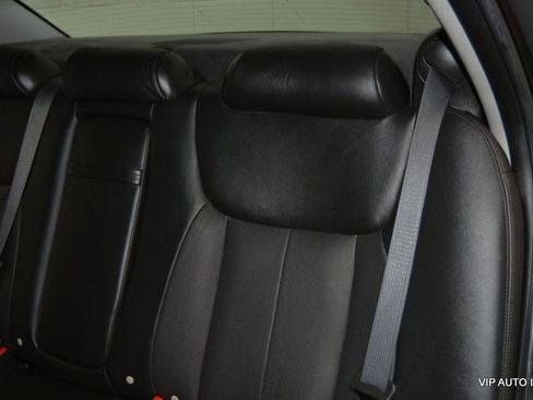 Used 2008 Cadillac DTS image 22