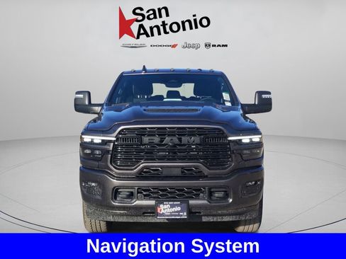 New 2026 RAM 2500 Laramie AWD/4WD image 3