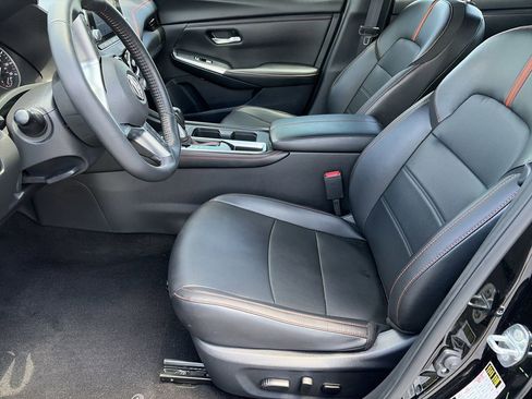 Certified 2025 Nissan Sentra SR w/ SR Premium Package FWD image 25