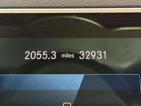 Used 2021 Mercedes-Benz GLE 350 4MATIC image 33