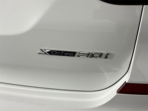 Used 2021 BMW X3 xDrive30i image 29