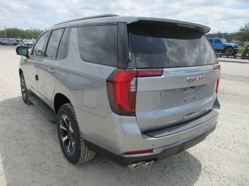 New 2026 GMC Yukon AT4 image 6