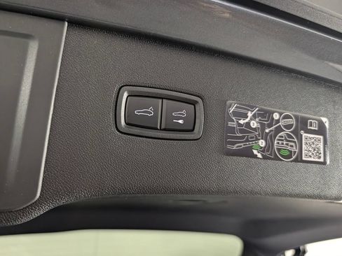 New 2026 Porsche Cayenne E-Hybrid AWD/4WD image 18