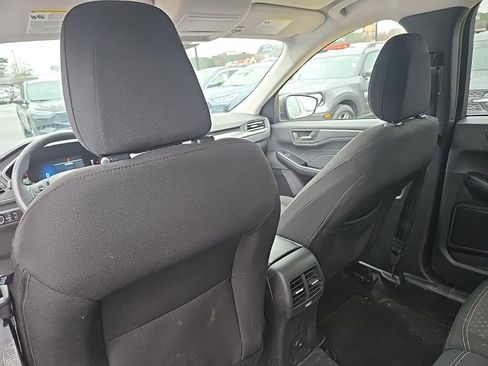 Used 2023 Ford Escape Active image 8