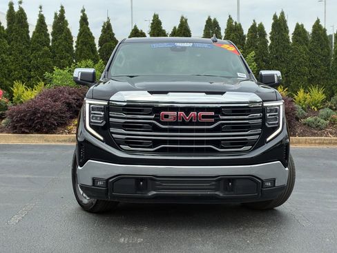 Used 2025 GMC Sierra 1500 SLT AWD/4WD image 5