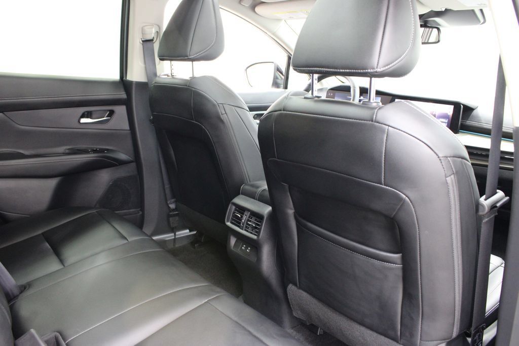 Used 2025 Nissan Murano SL AWD/4WD image 22