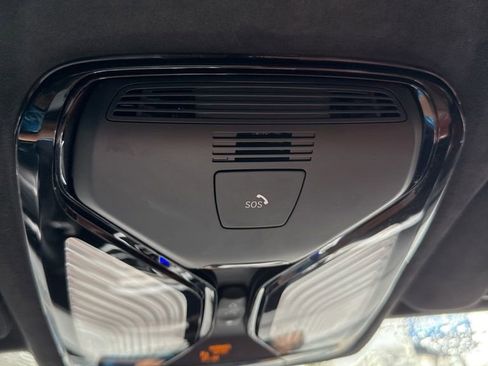 Used 2021 BMW X6 M50i w/ Executive Package image 16