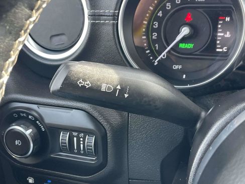 Used 2021 Jeep Wrangler Unlimited Sahara w/ Cold Weather Group image 30