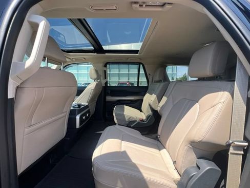 Used 2023 Ford Expedition Max Limited AWD/4WD image 18