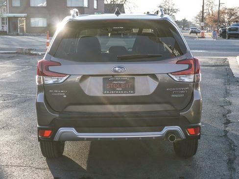Used 2024 Subaru Forester Touring image 22