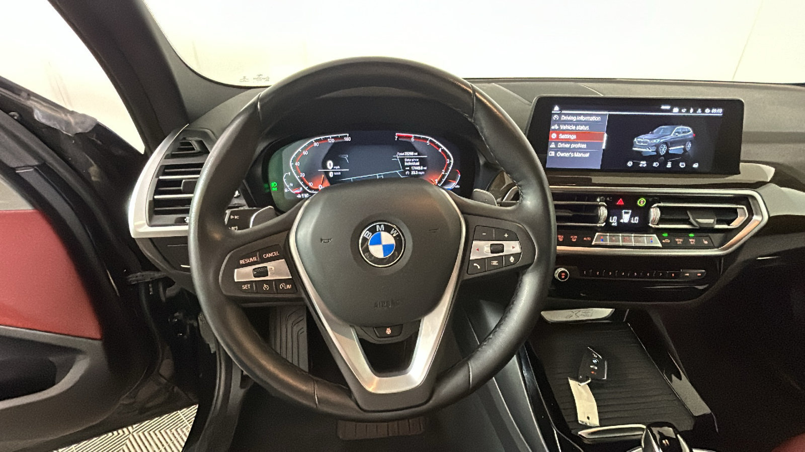 Used 2023 BMW X3 xDrive30i AWD/4WD image 17