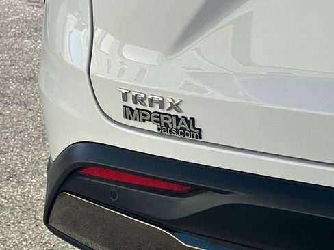 Used 2024 Chevrolet Trax ACTIV w/ Driver Confidence Package image 14