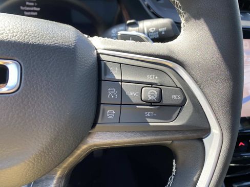 New 2026 Jeep Grand Cherokee Altitude AWD/4WD image 14