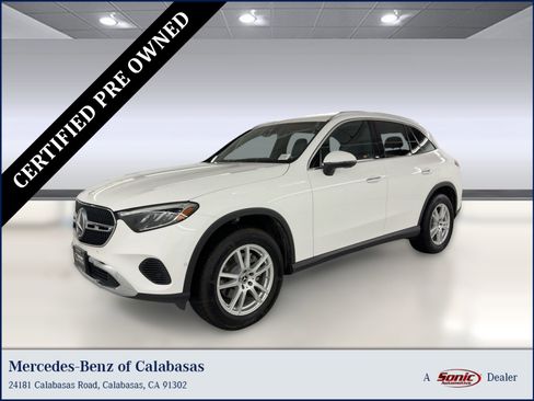 Certified 2025 Mercedes-Benz GLC 300 image 1
