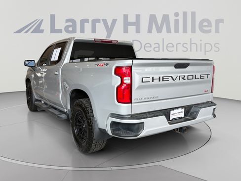 Used 2019 Chevrolet Silverado 1500 RST w/ True North Edition AWD/4WD image 3