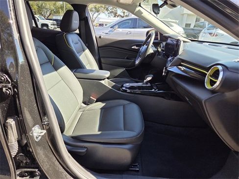 Used 2026 Chevrolet Trax ACTIV w/ Driver Confidence Package image 26