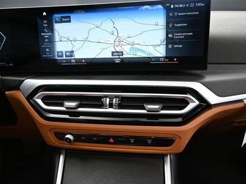 Certified 2024 BMW 330i Sedan image 28