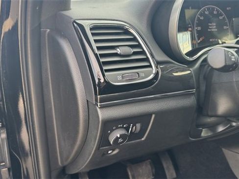 Used 2021 Jeep Grand Cherokee Trailhawk image 19