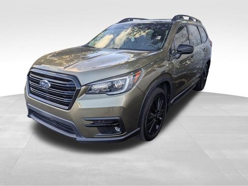 Used 2022 Subaru Ascent Onyx Edition image 4