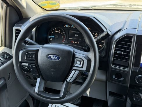 Used 2020 Ford F150 XLT w/ Equipment Group 301A Mid RWD image 33