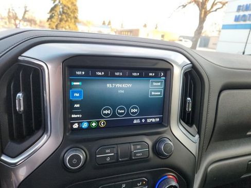 Certified 2022 Chevrolet Silverado 1500 LT Trail Boss w/ Safety Package AWD/4WD image 33