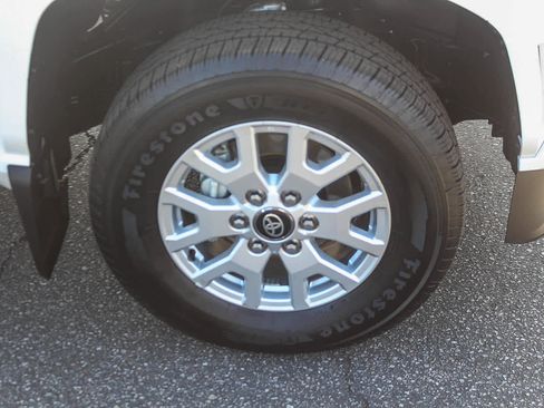 Used 2026 Toyota Tacoma SR5 RWD image 10