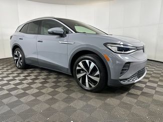Used 2022 Volkswagen ID.4 Pro S w/ Gradient Package video 2