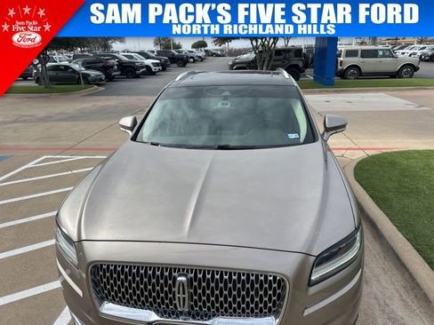 Used 2021 Lincoln Nautilus Reserve w/ Equipment Group 201A image 3