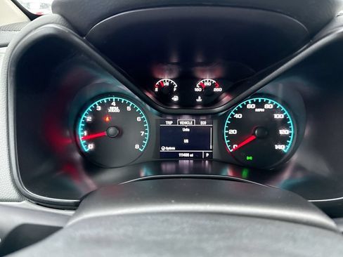 Used 2022 Chevrolet Colorado W/T AWD/4WD image 15