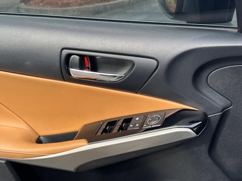 Used 2016 Lexus IS 200t w/ Navigation System Package image 17