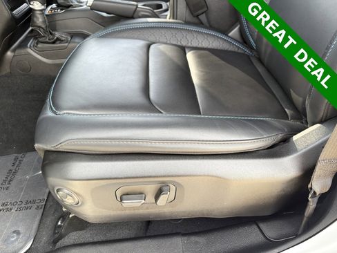 Used 2024 Jeep Wrangler High Altitude image 37