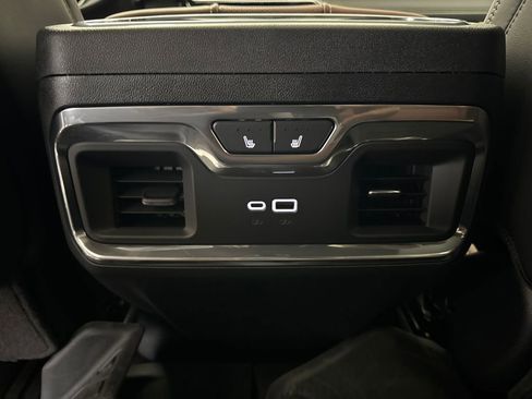 New 2026 GMC Sierra 2500 Denali Ultimate image 22