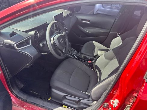 Used 2020 Toyota Corolla LE FWD image 13