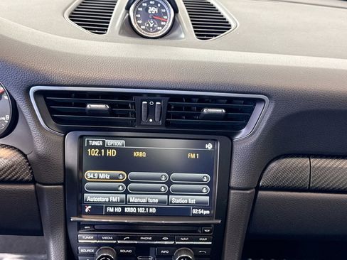 Used 2016 Porsche 911 Carrera 4 GTS image 15