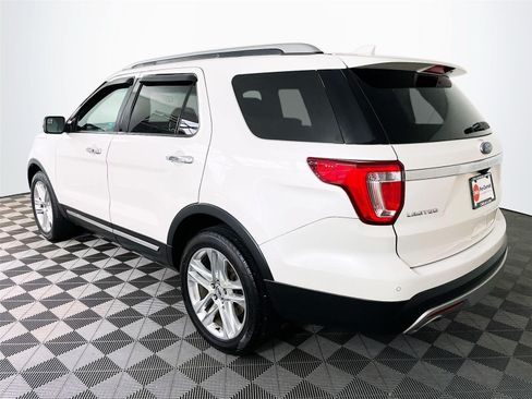 Used 2017 Ford Explorer Limited AWD/4WD image 6