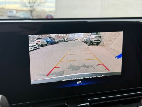 Used 2024 Chevrolet TrailBlazer LT image 15