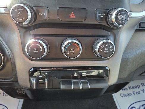 Used 2021 RAM 1500 Big Horn image 22