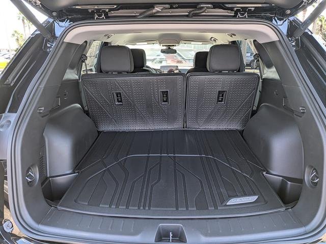 New 2026 Chevrolet Blazer LT w/ Convenience Package FWD image 12