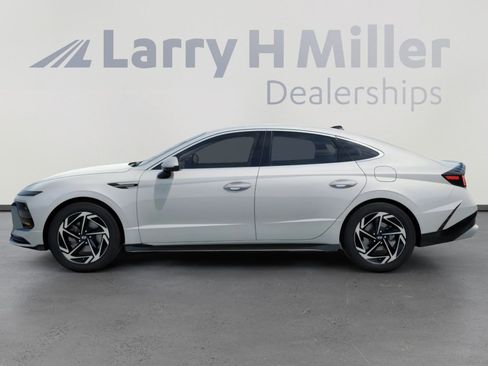 New 2026 Hyundai Sonata SEL image 3