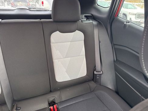 Used 2024 Chevrolet Trax RS image 16