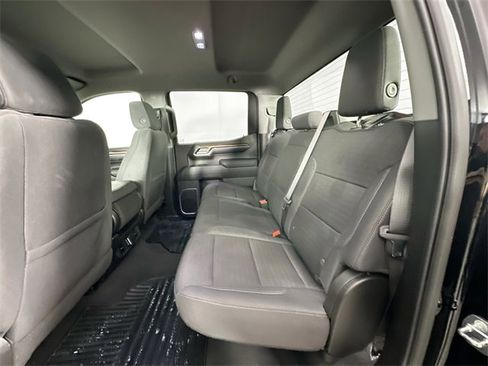 Used 2024 Chevrolet Silverado 1500 LT image 24