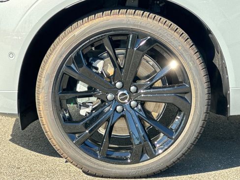 New 2026 Volvo XC60 B5 Ultra w/ Protection Package Premier AWD/4WD image 33