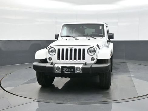 Used 2016 Jeep Wrangler Unlimited Sahara w/ Connectivity Group image 2